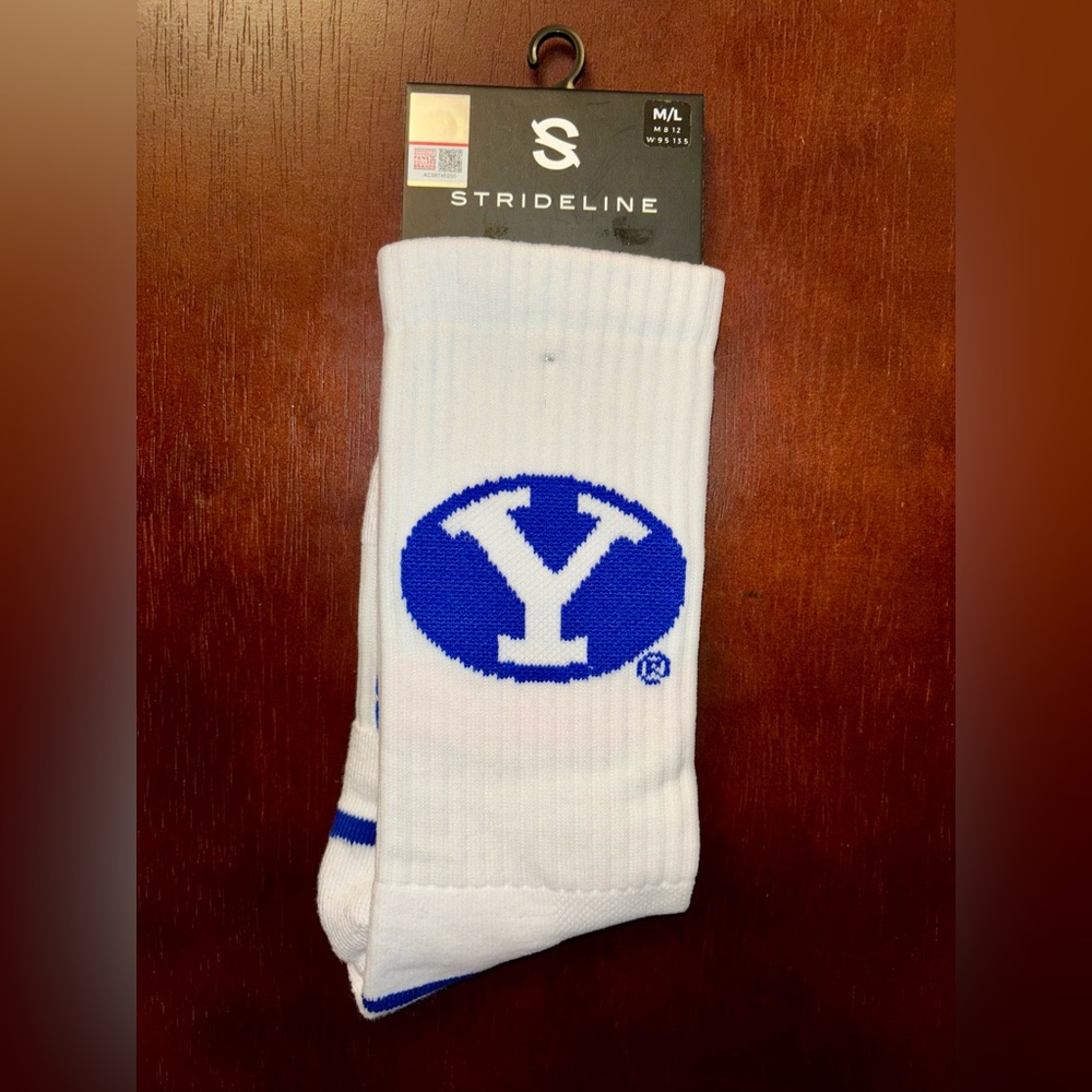 BRIGHAM YOUNG UNIVERSITY STRIDELINE CREW SOCKS NWT MEN’S SHOE SIZE 8-12